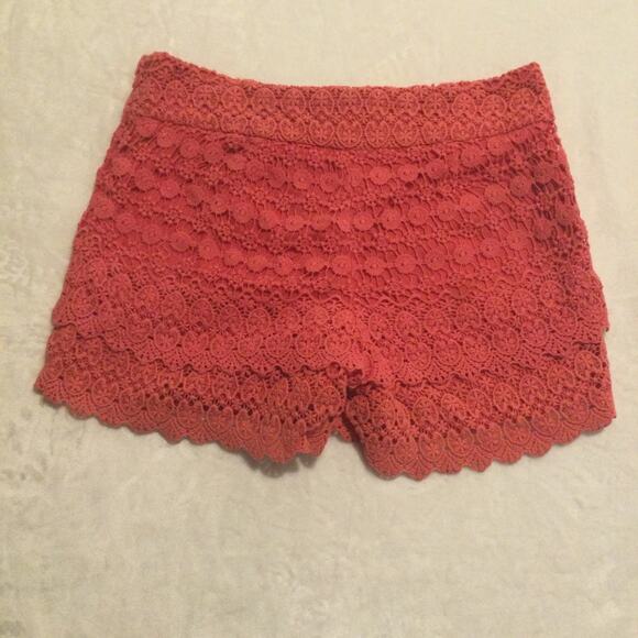Ann Taylor Loft Pink Lace Tiered Side Zip Riviera Shorts Womens Size 6 - Picture 8 of 9